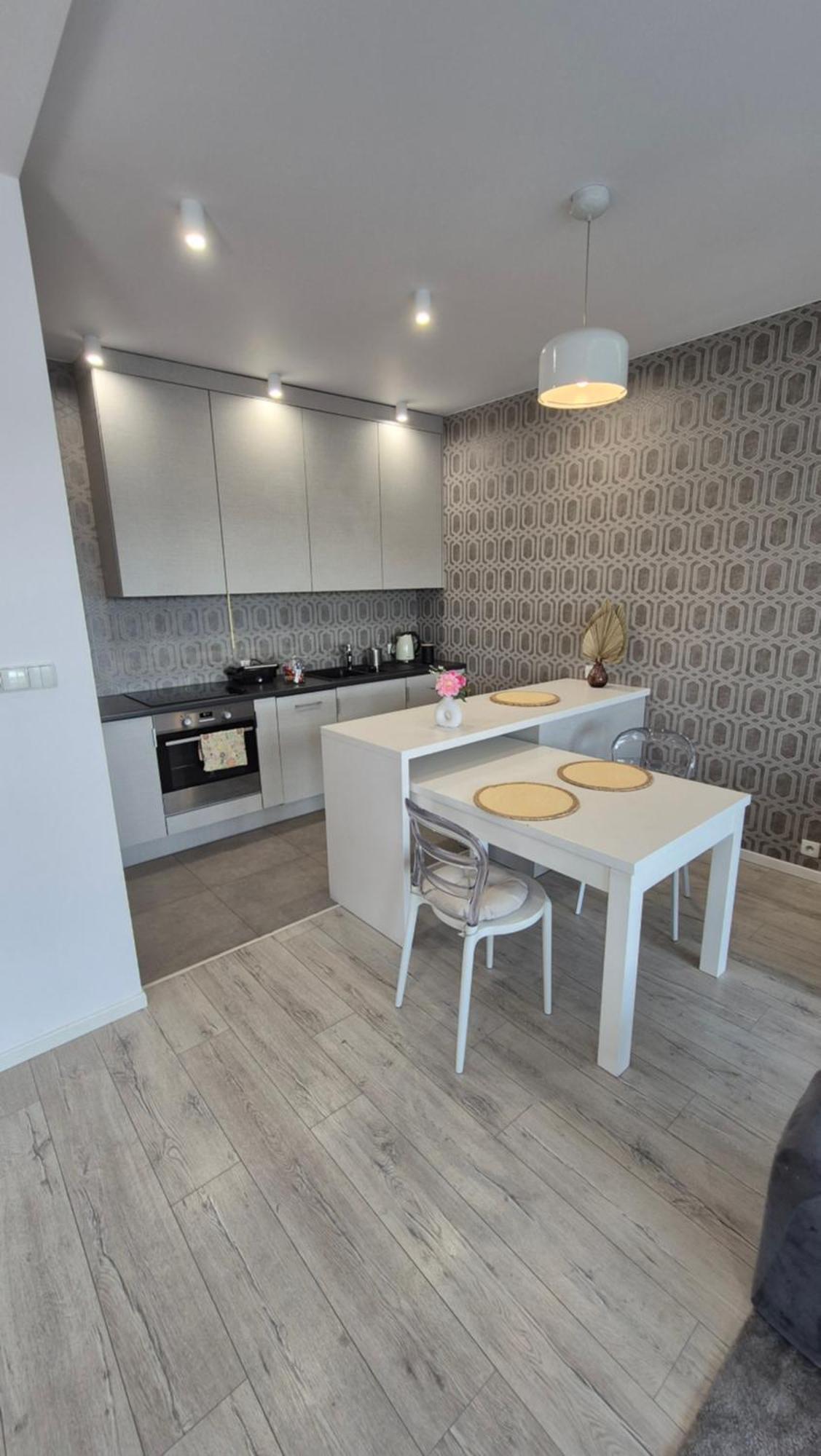 Boznicza Old Town Lux Apartment, Self Check-In 24H, Free Parking Poznan Exterior photo